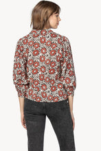 Load image into Gallery viewer, Lilla P Shirred Sleeve Buttondown