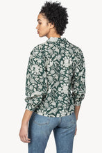 Load image into Gallery viewer, Lilla P Shirred Sleeve Buttondown
