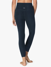 Load image into Gallery viewer, Beyond Yoga Spacedye High Waist Midi - Navy