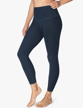 Load image into Gallery viewer, Beyond Yoga Spacedye High Waist Midi - Navy